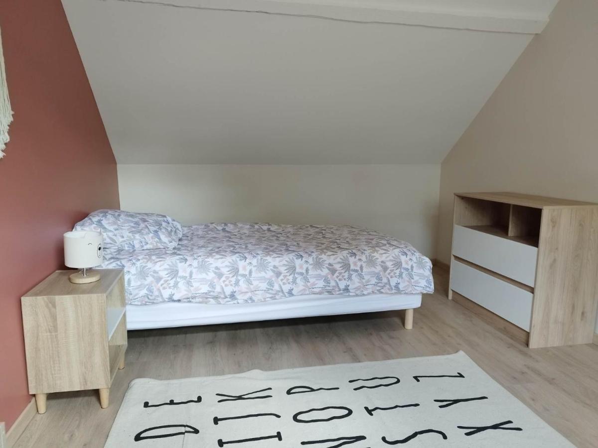 Maison De Campagne Avec Terrain Vallon-en-Sully Экстерьер фото